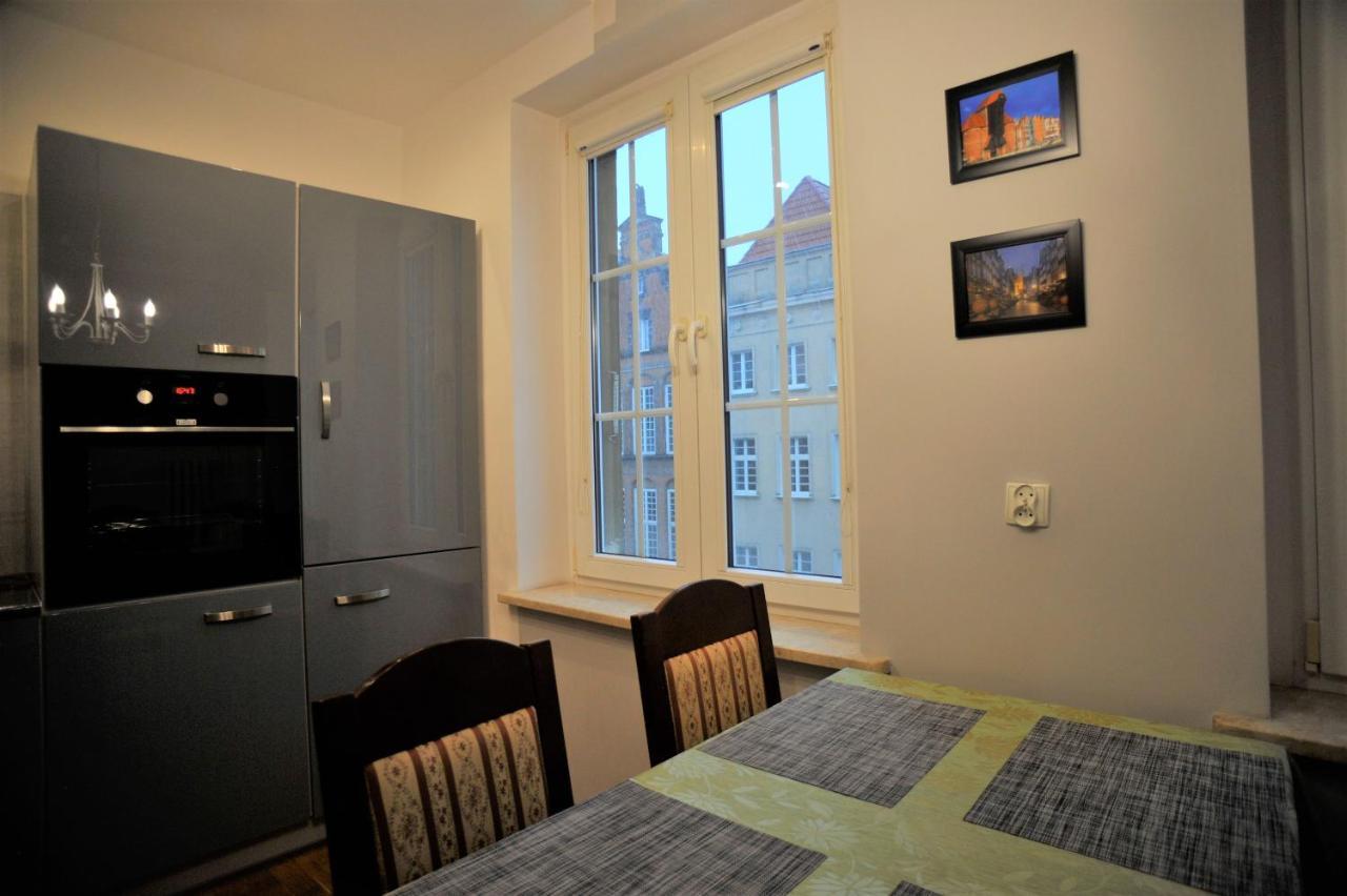 Dluga Street Apartament กดัญสก์ ภายนอก รูปภาพ